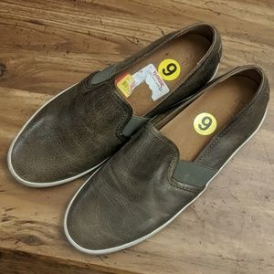 Men's slip on casual shoes